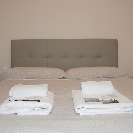 Apartamento De Dos Dormitorios En Triana Sevilla Dış mekan fotoğraf
